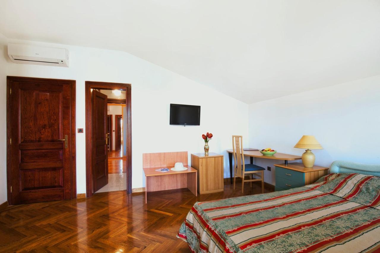 Villa Sveta Eufemija Bed end Breakfast II Rovinj Exteriör bild